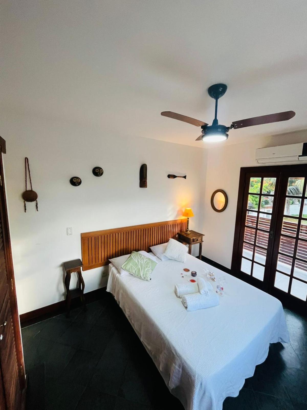 Casa Manacá - Acomodação com café da manhã 